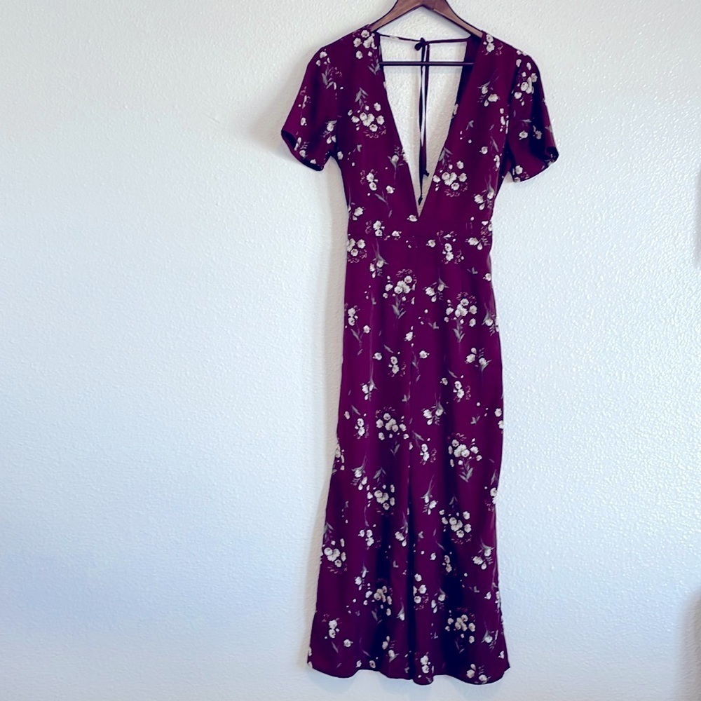Sadie & Sage Floral Jumpsuit Sz Small